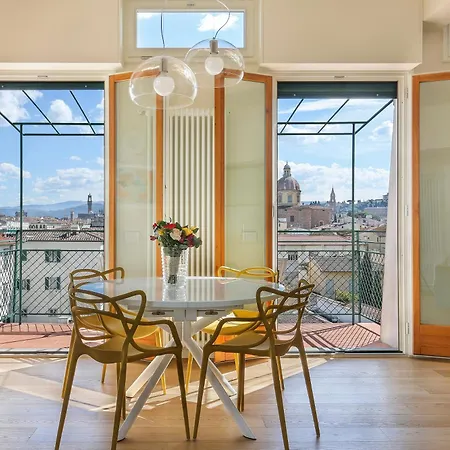Penthouse With Big Terrace In Oltrarno Апартаменты *